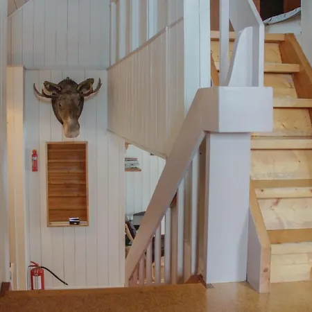 Lovely In Vestsida With Wifi